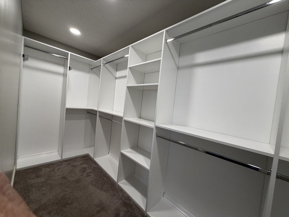 Custom walk-in closet system